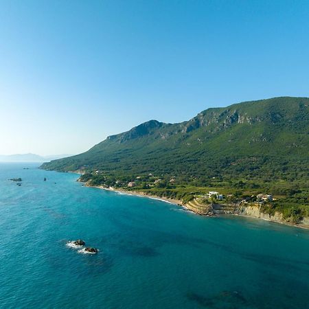 Villa Angela Ágios Matthaíos Екстериор снимка