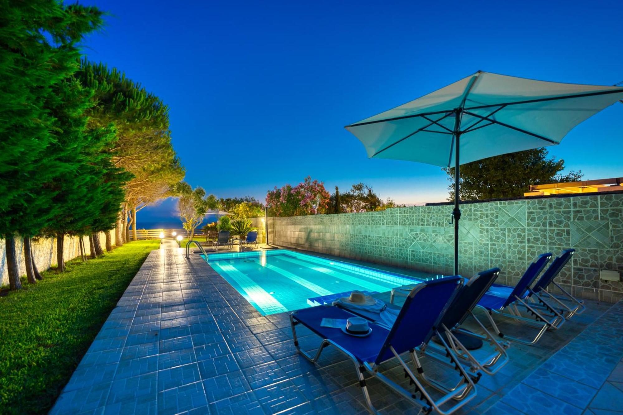 Villa Angela Ágios Matthaíos Екстериор снимка
